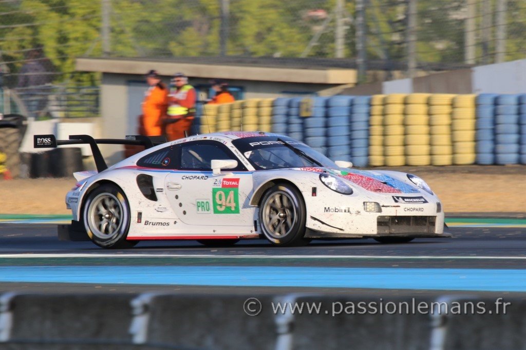 Porsche 911 RSR N°94